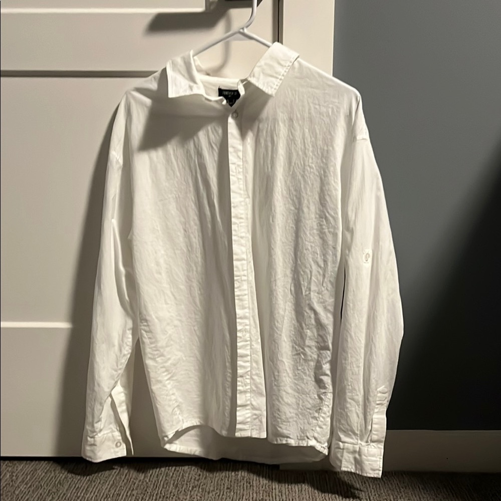 Forever 21 White Dress Shirt with Long Sleeves and Classic Collar